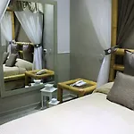Runa Hotel 3*