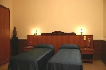 Runa Ξενοδοχείο 3*